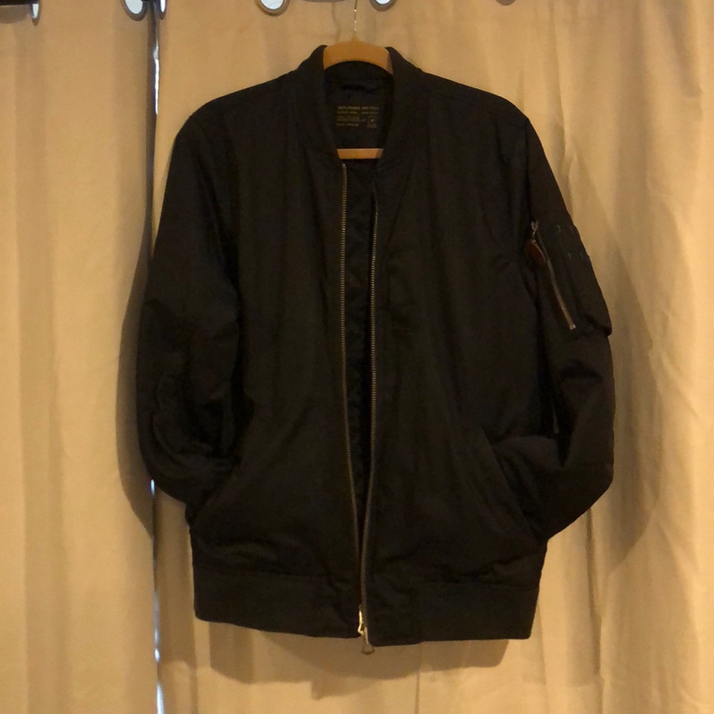 Abercrombie & Fitch Men’s Bomber (M)